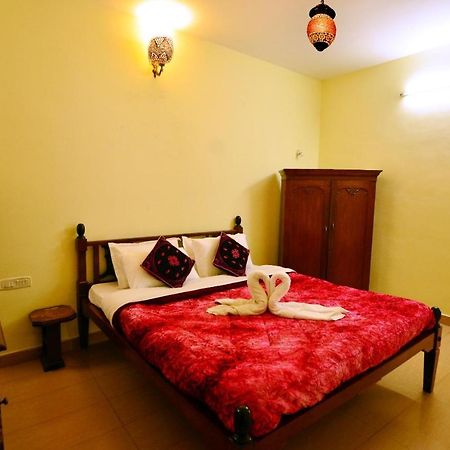 Al Haramain Home Stay Un -Married And Stag Groups Not Allowed Ooty Buitenkant foto