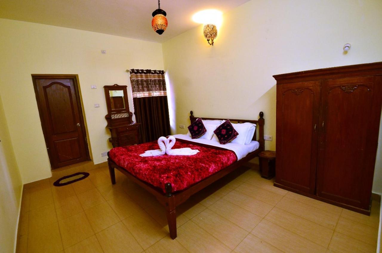 Al Haramain Home Stay Un -Married And Stag Groups Not Allowed Ooty Buitenkant foto
