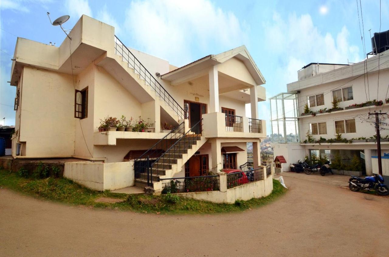 Al Haramain Home Stay Un -Married And Stag Groups Not Allowed Ooty Buitenkant foto